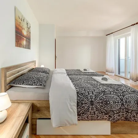 Apartma Apartma Sabina *